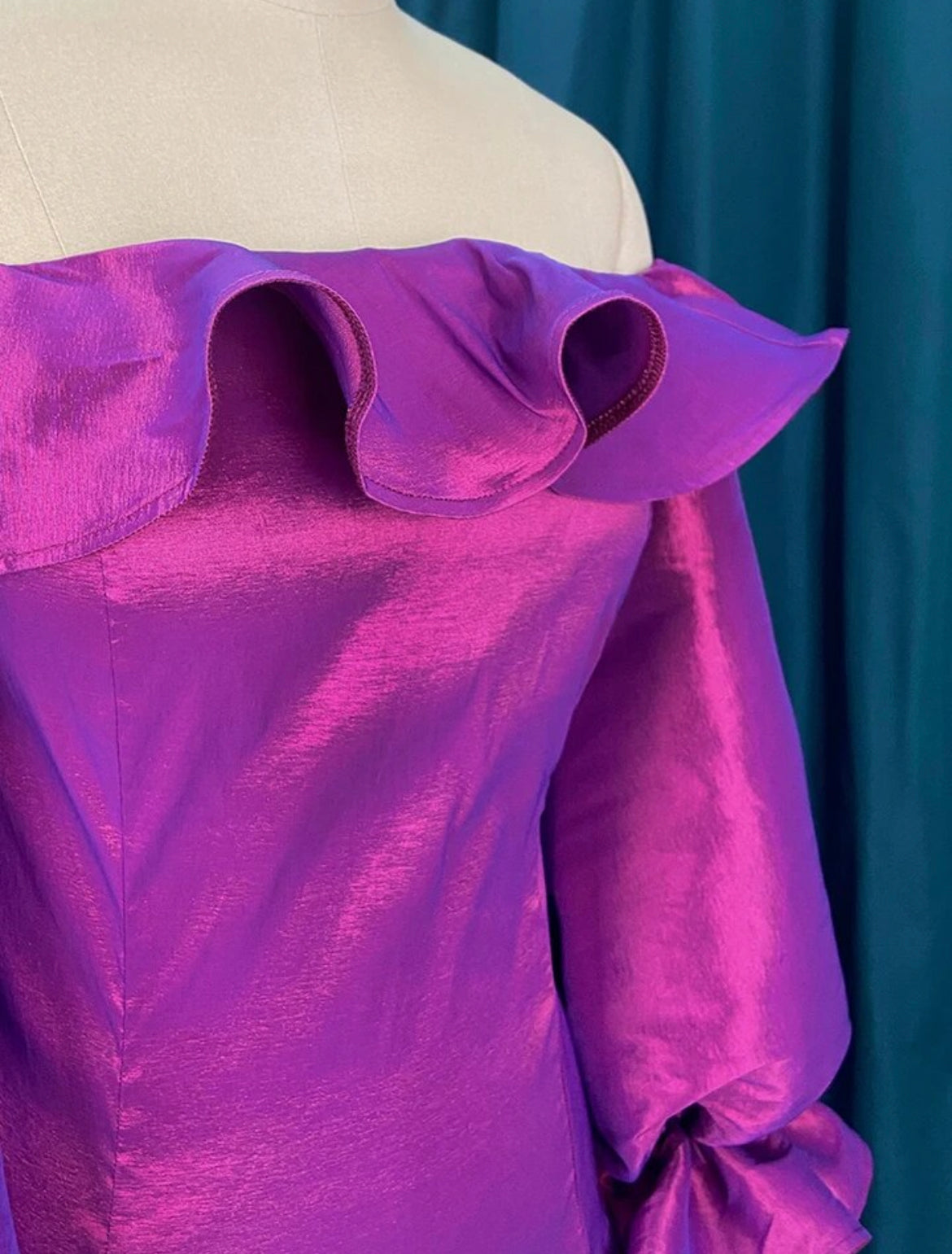 Purple Off Shoulder Slash Neck Ruffle Long Sleeve  Party Top